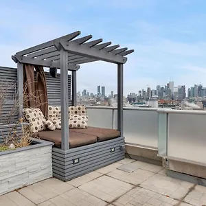 2 Bedroom W Terrace And Parking! Apartment Toronto